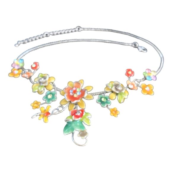 Elegant Flower Necklace with Colored Gems, Ajustable 15 to 18 inches - Picture 3 of 5